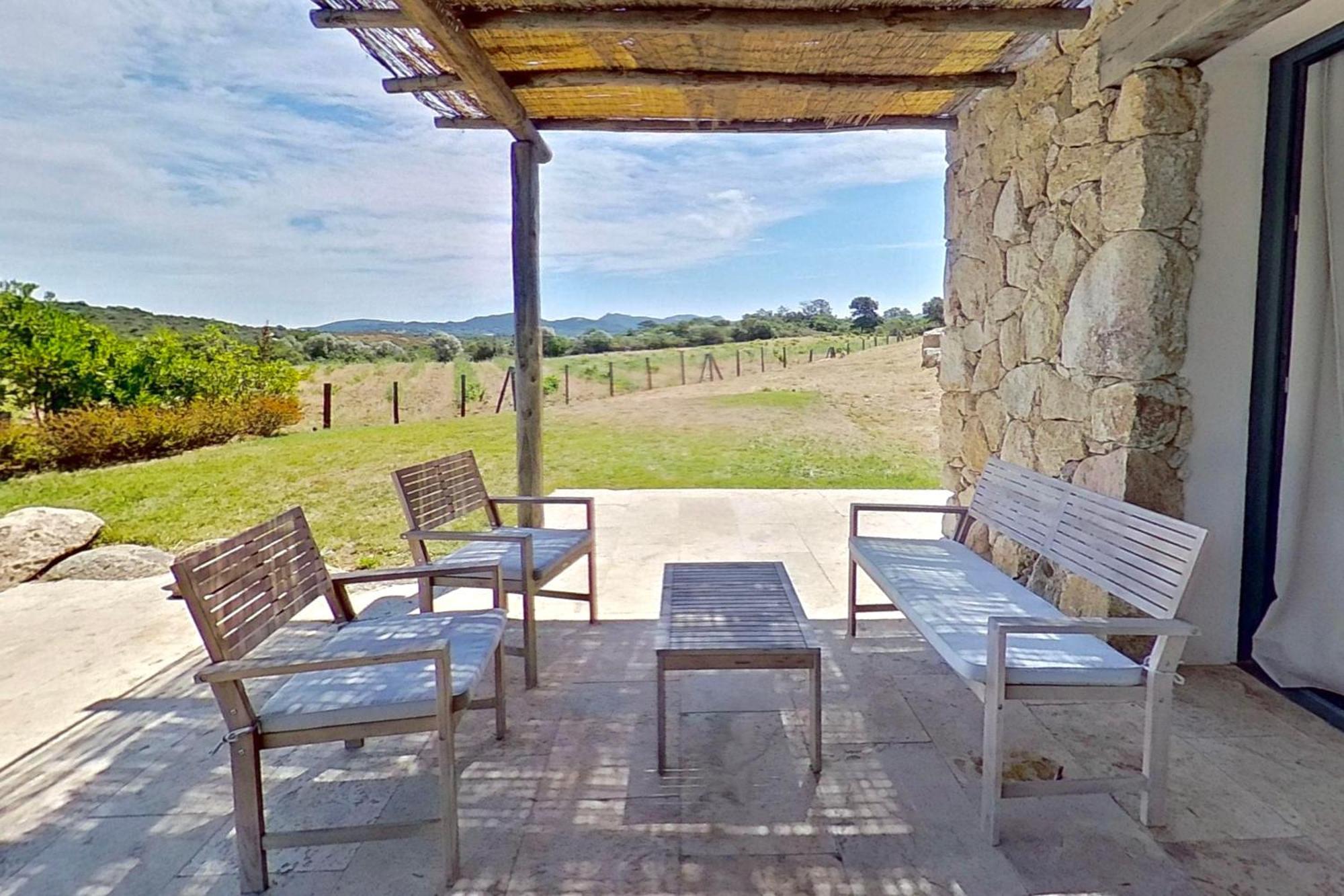 Argiale - Arghjale Villa Figari  Luaran gambar