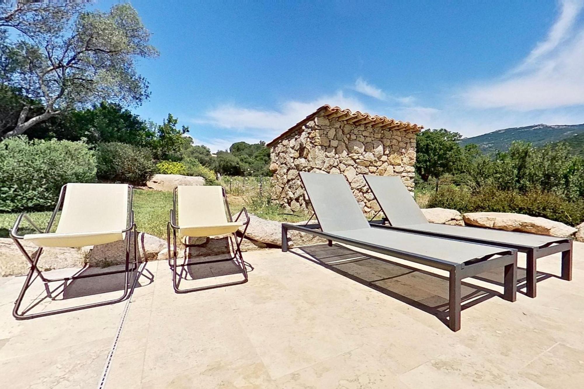 Argiale - Arghjale Villa Figari  Luaran gambar