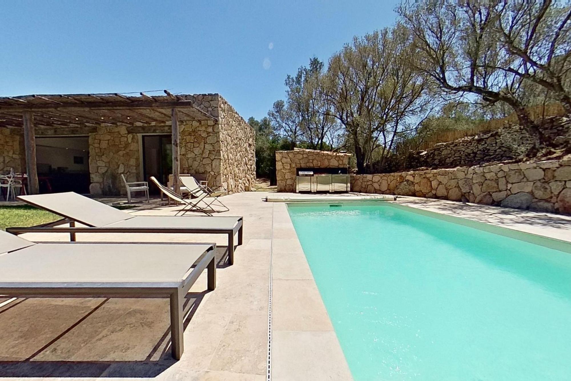 Argiale - Arghjale Villa Figari  Luaran gambar