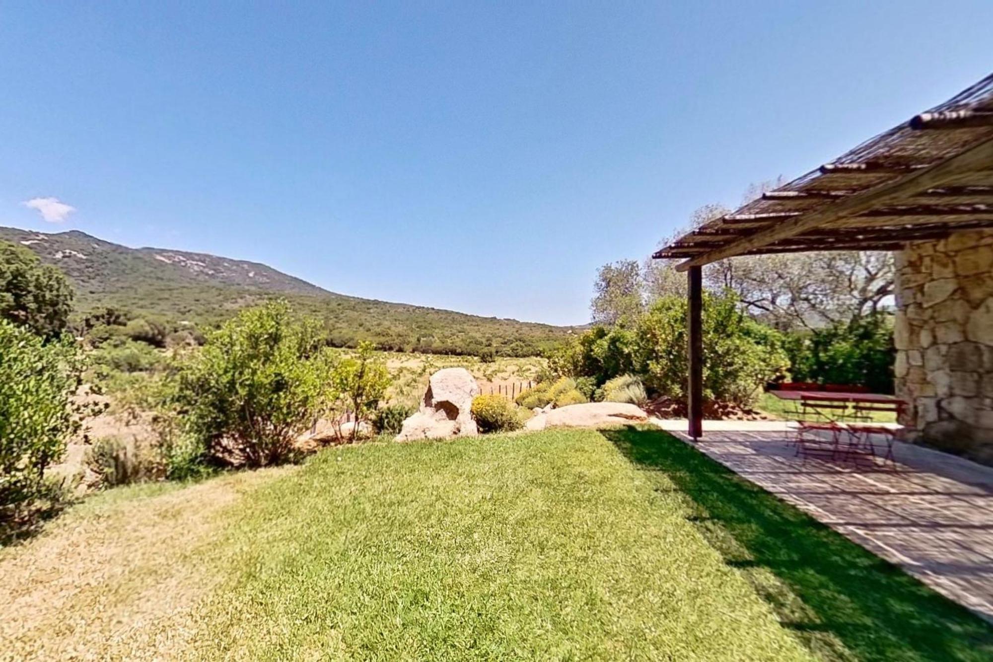 Argiale - Arghjale Villa Figari  Luaran gambar